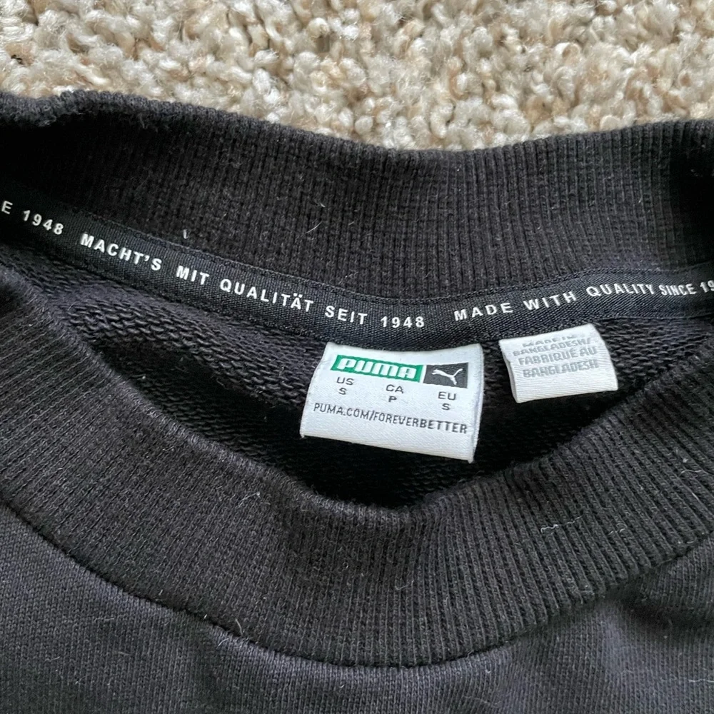 EUC Puma Black Crop Sweatshirt - Picture 2 of 11